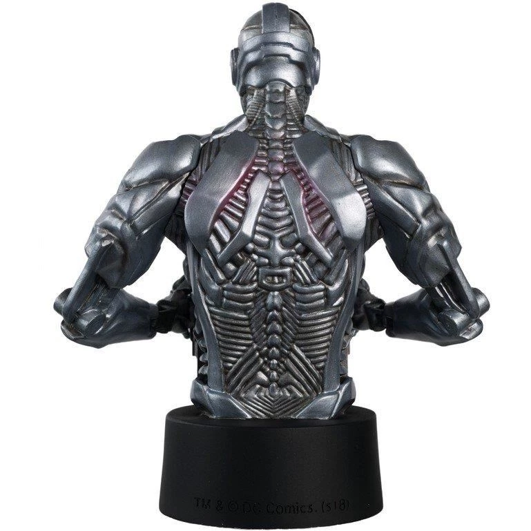Batman DC Bust - Cyborg (JL Movie) 7 Batman DC Bust - Cyborg (JL Movie)