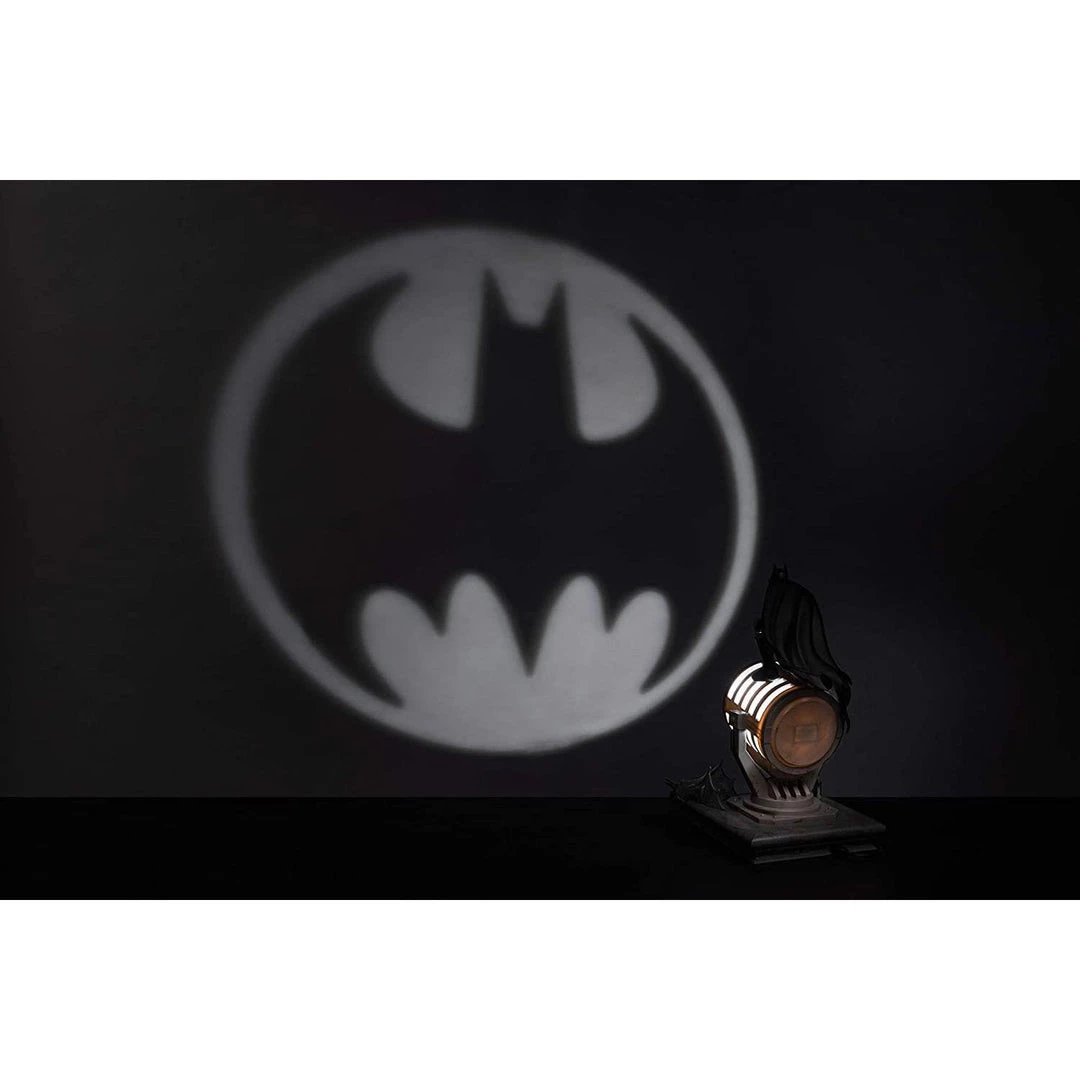 Batman Figurine Bat Signal Table Lamp PALADONE 8 Batman Figurine Bat Signal Table Lamp PALADONE