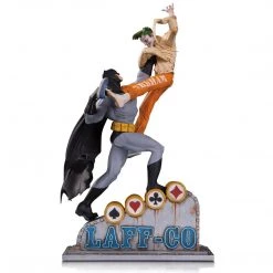 Batman Vs The Joker Laff-Co Battle Statue DC Comics