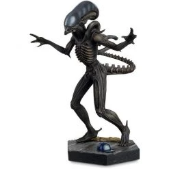 Alien Xenomorph Drone Figurine