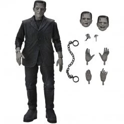 Universal Monsters - Ultimate Frankenstein's Monster Action Figure Toys & Figures