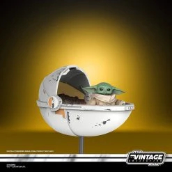 The Mandalorian Film & TV SW Vintage Action Figure - The Child